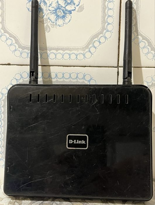 Router D-Link DIR-615