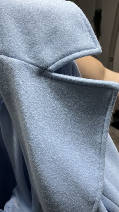 Продам пальто новое