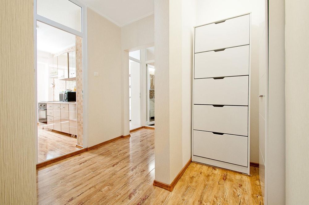 Proprietar, inchiriez apartatrmt 2 camere in mazepa 2. Pret 550€