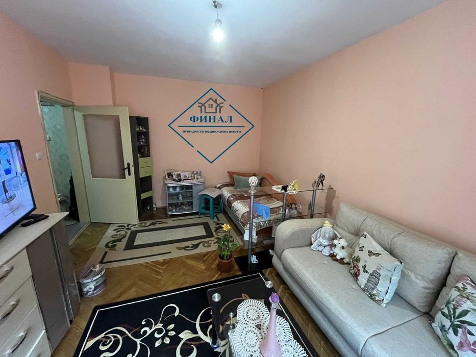 Продава се Двустаен апартамент в Шумен, Тракия - 56 кв.м за 1750 €/кв.м - Снимка #10