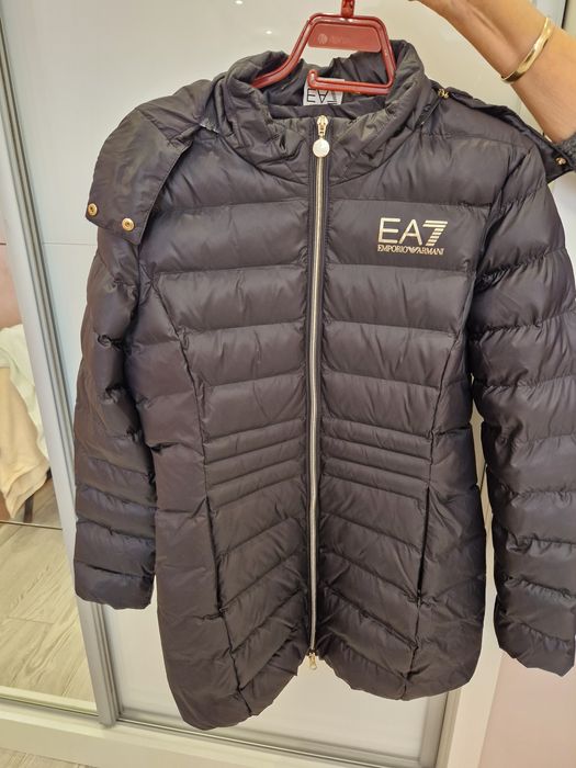 Дълго дамско яке над коляното Emporio Armani