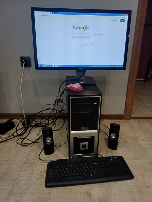 Компютър и монитор Dell