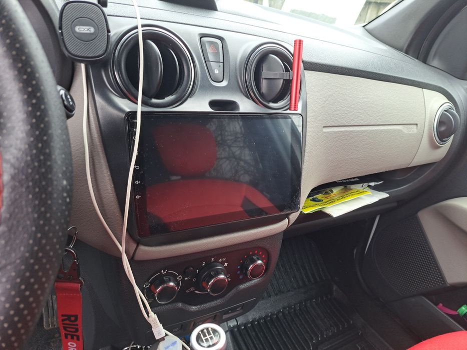 Dacia lodgy benzina + gpl 1.6 sce 16 valve  102 cp an 2017 euro 6