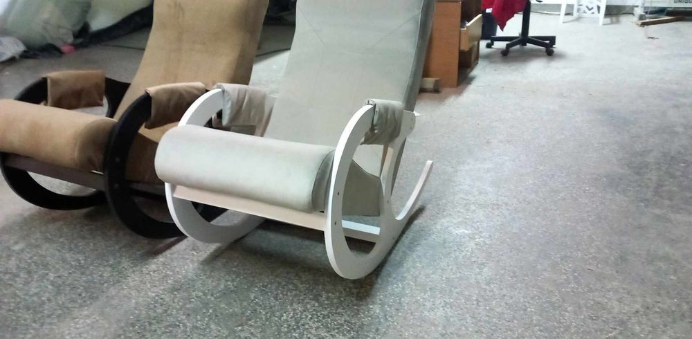 Люлеещо се кресло Либерто