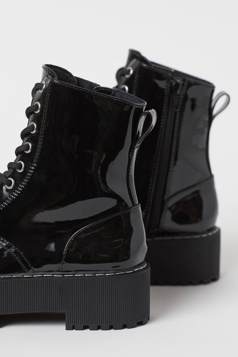 Дамски лачени боти H&M