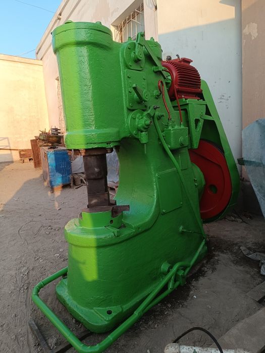 Молот сотилади 50кг