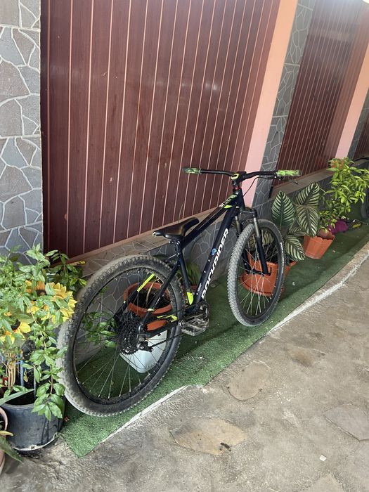 Bicicletă mtb rockrider st530