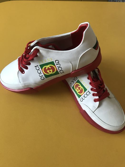 Кроссовки кожаные