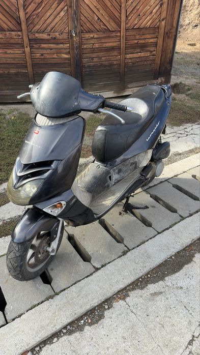 Aprilia leonardo 150