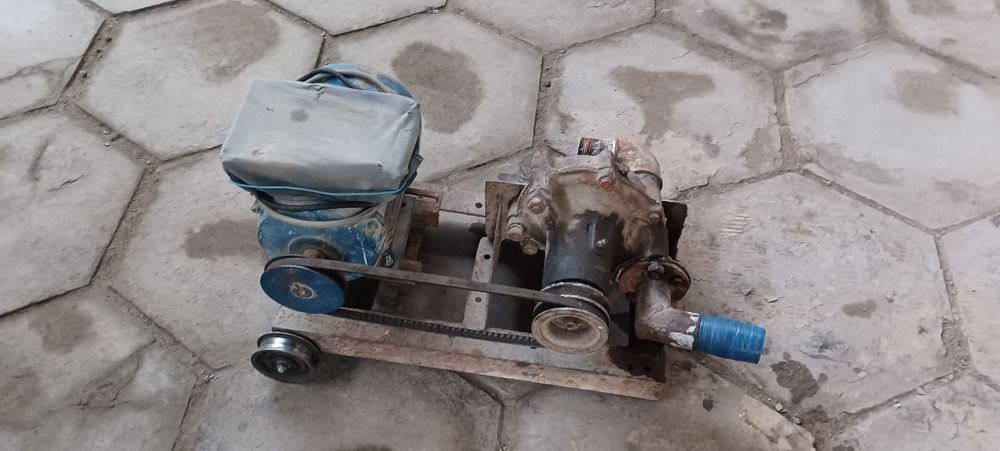 Электрическая помпа