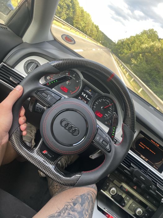 volan carbon s line cu led Audi A3 A4 A5 A6 A7 A8