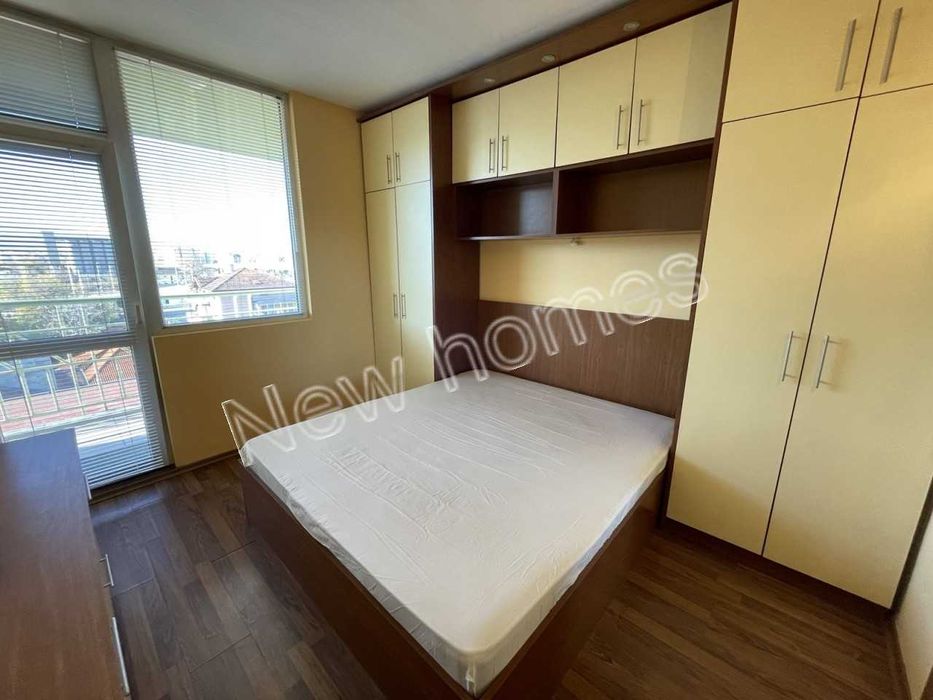 Продава се Двустаен апартамент в Пловдив, Съдийски - 65 кв.м за 1384 €/кв.м - Снимка #3