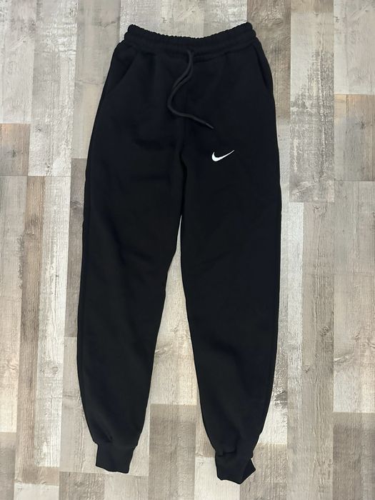 Panataloni 50 de lei