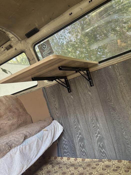 Автомобильный раскладной столик