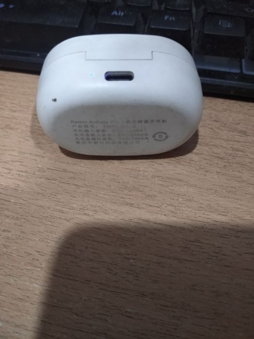 Продою хорошие наушники