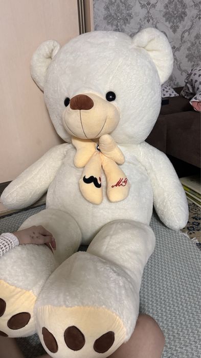 мишка большой белый