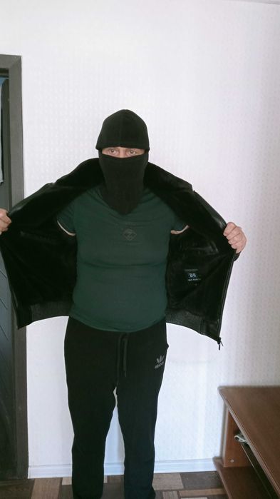 Куртка демесезоня
