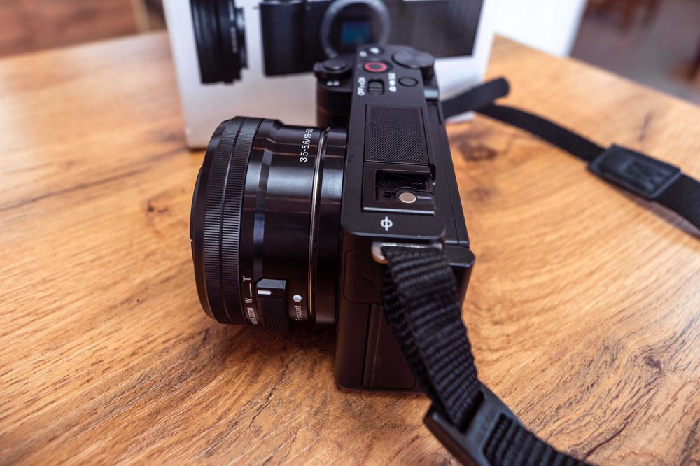 Sony ZV-E10 16-50mm Рассрочка Магазин Red Geek