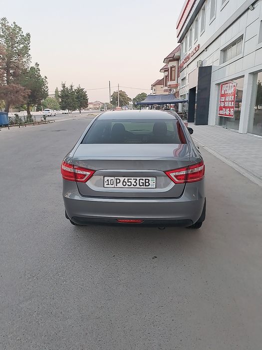 Lada Vesta 2018