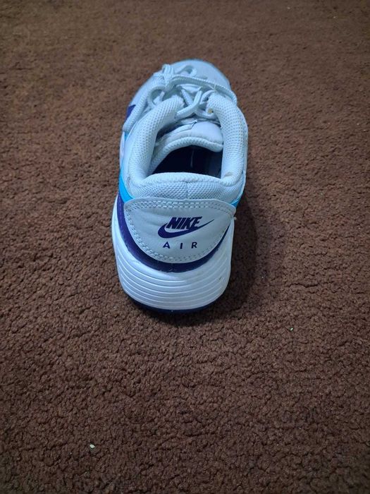 Adidași Nike air max