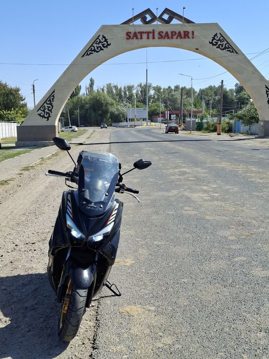 N Max отличный скутер