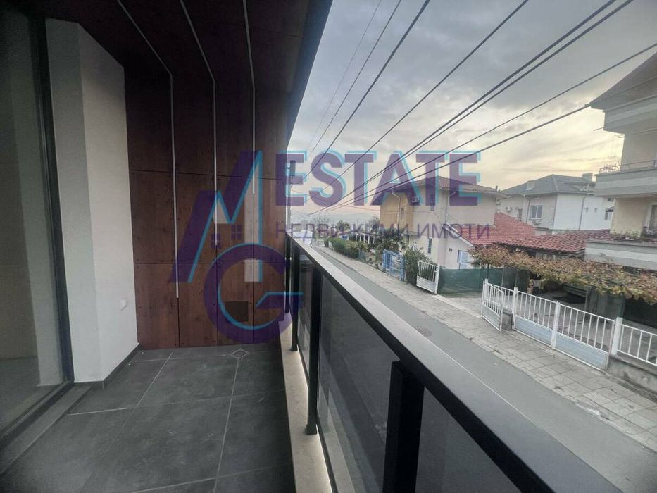 Продава се Двустаен апартамент в Бургас, Сарафово - 70 кв.м за 1020 €/кв.м - Снимка #11