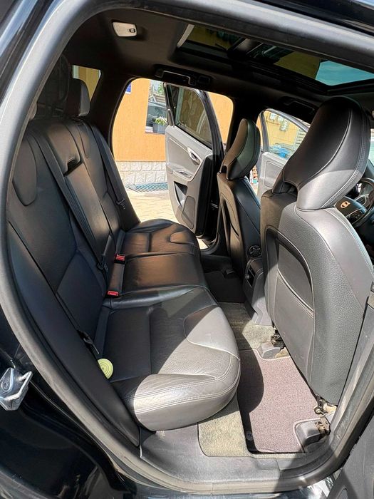 VOLVO XC60 2014 — imagine 4