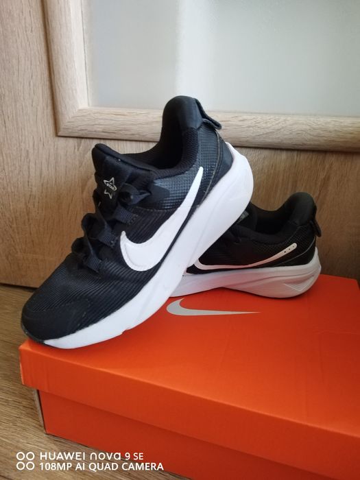 Маратонки Nike 30 номер