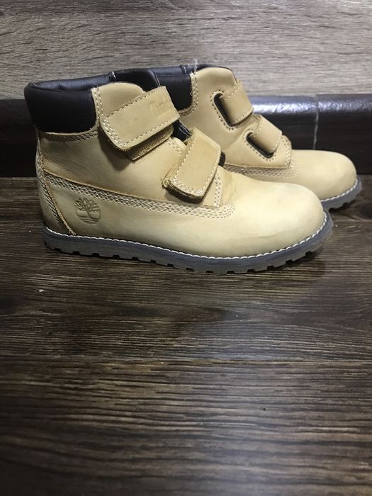 Timberlend полу ботинки детские .