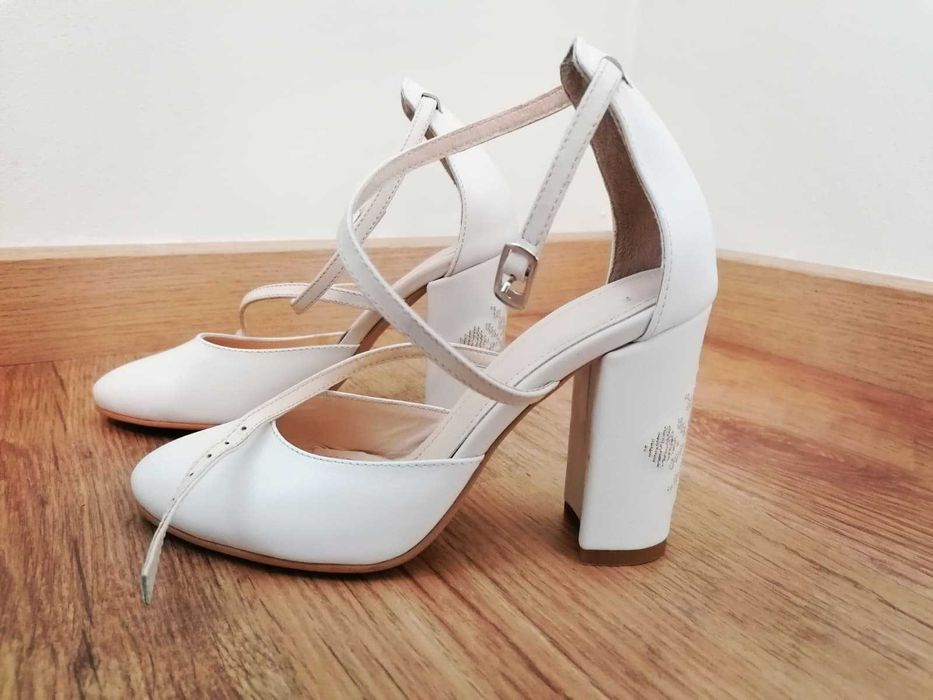 Pantofi Iutta - Pasare maiastra - marimea 35 - NOI