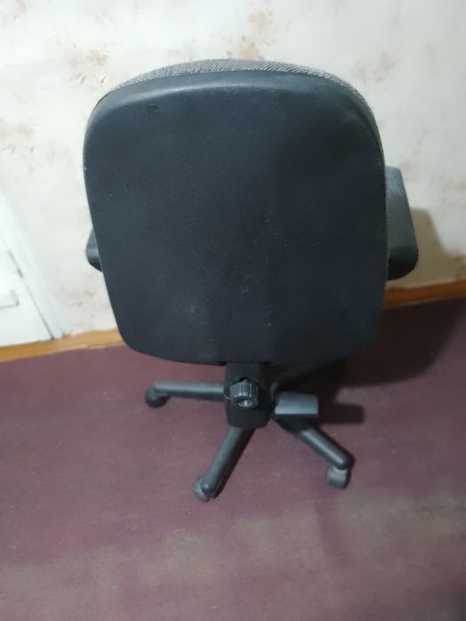 Цена Окончат.Кресло-7500тен.Стол полирован-6000тен.Расч/Налич.