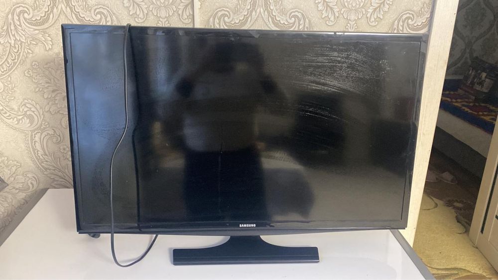 Телевизор самсунг 35.000