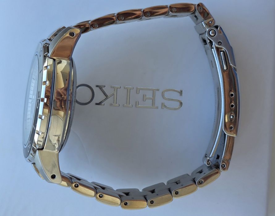 Ceas Seiko KINETIC SKA381