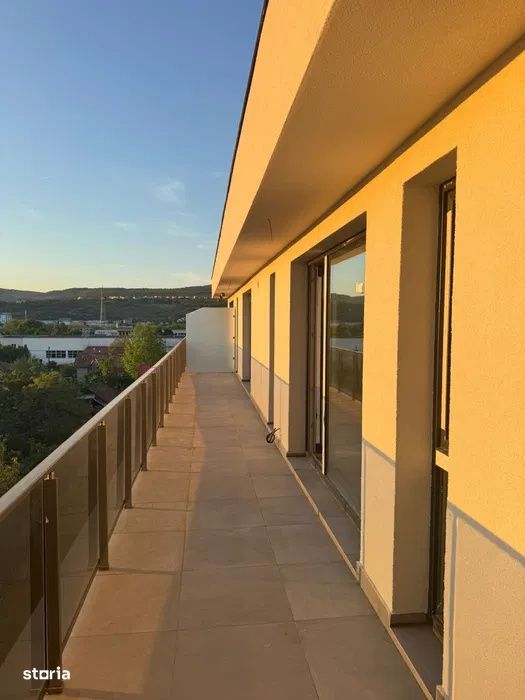 Apartament cu 3 camere,etaj intermediar,Marasti zona fabricii