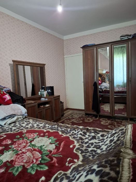 Срочний квартира сотилади