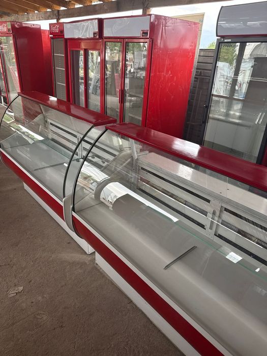 Морозильник витринный  1000 литров