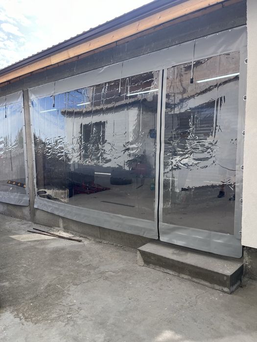 Втроупорни завеси, тенти, бризенти за ремаркета.