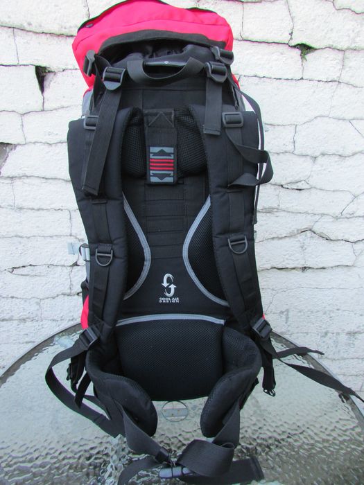 Туристическа раница Gelert Core 65+10L