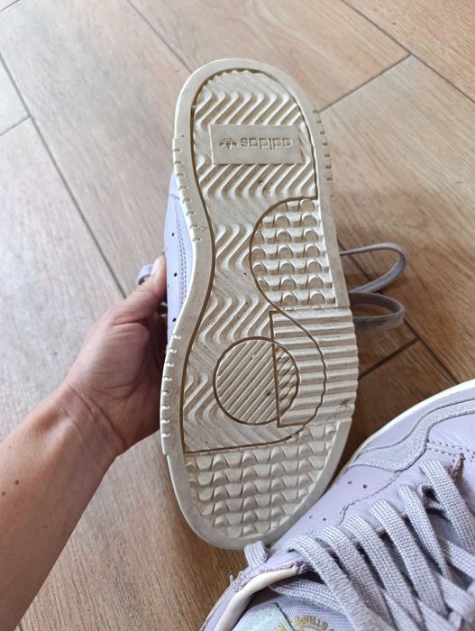 Маратонки Адидас, Adidas