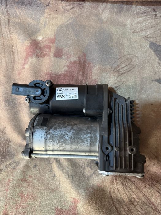 Компресор за s clas w221 airmatic