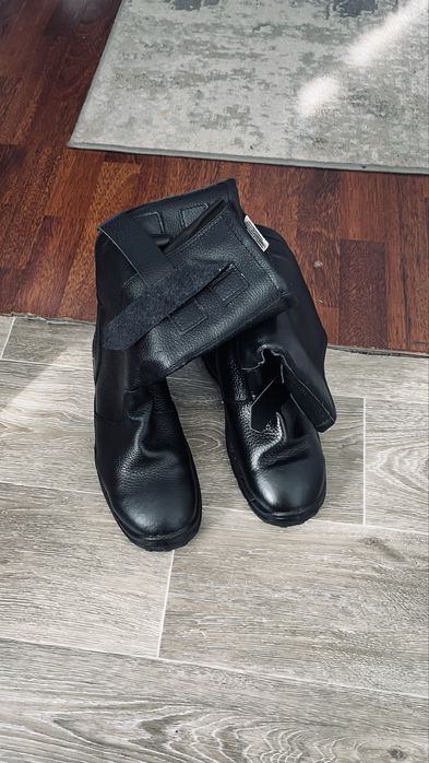 Продаю ботинки и саплги кожанные от жд