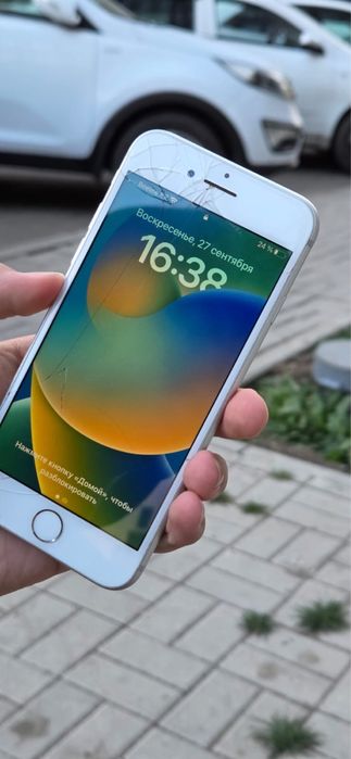 iPhone 8 на 64гб