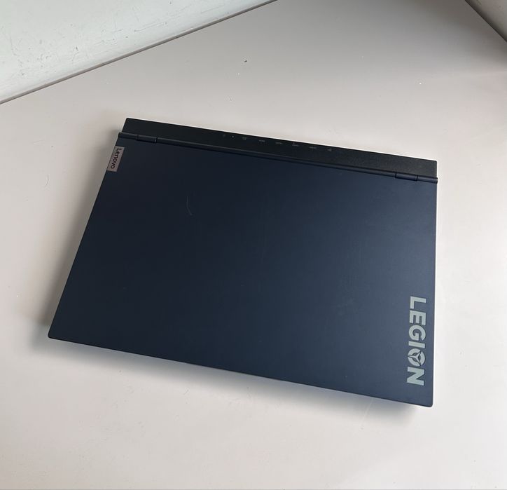 Gaming Laptop Legion 5 15ACH6H (2021)