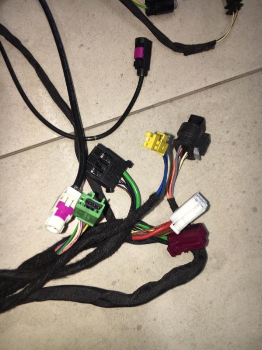 Кабели за Предна Дясна Врата Мерцедес 213 Mercedes W213