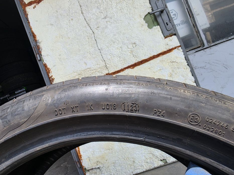 2 бр. летни гуми 265/40/19 Pirelli N1  5 mm DOT 1123