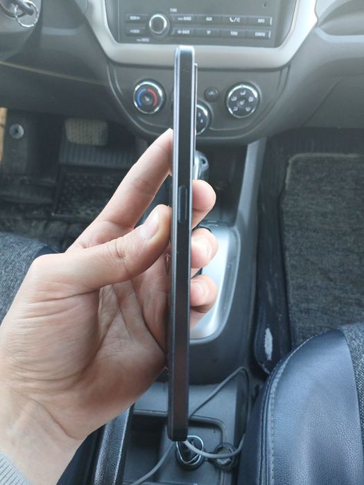 Oppo A57s 64gb ideal