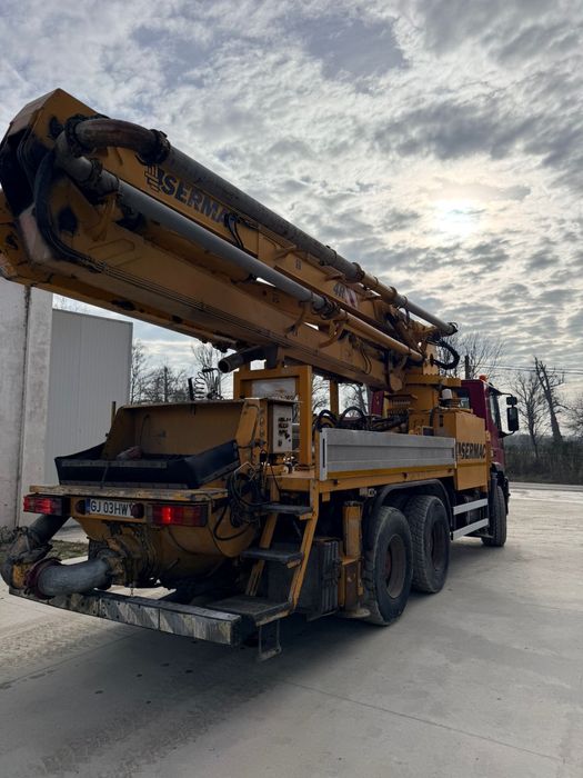 Pompa de beton Sermac , cifa
