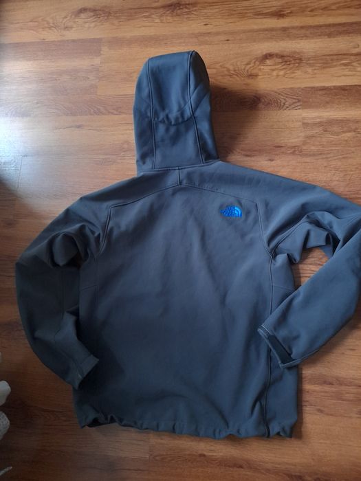 The north face мъжко яке M- L размер.