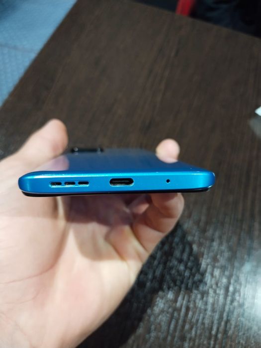 Продаю Redmi 10.