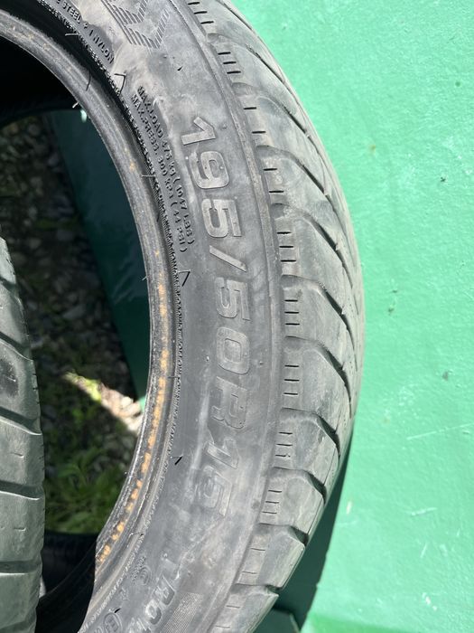 Продам резину б/у всесезонка 195 50 R15